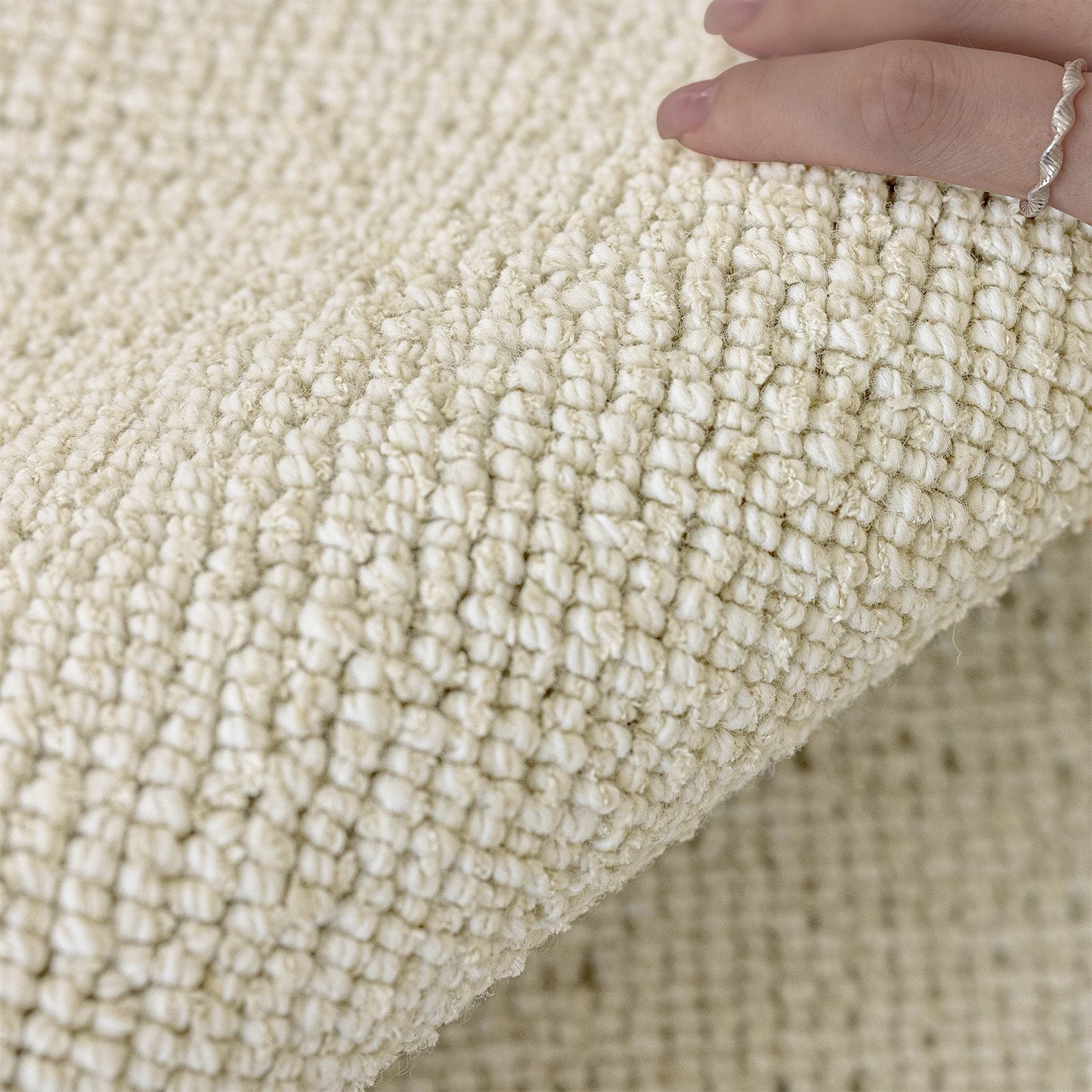 https://cdn.shopify.com/s/files/1/0056/1011/1064/files/Nube-Beige_White_2.jpg?v=1768475166