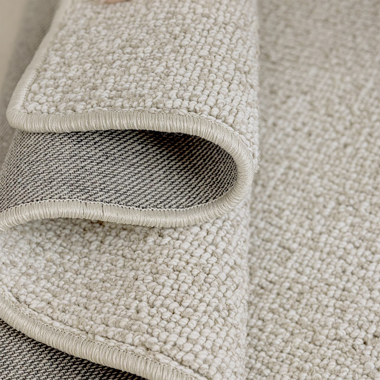 https://cdn.shopify.com/s/files/1/0056/1011/1064/files/Nube-Oat_2.jpg?v=1768465261