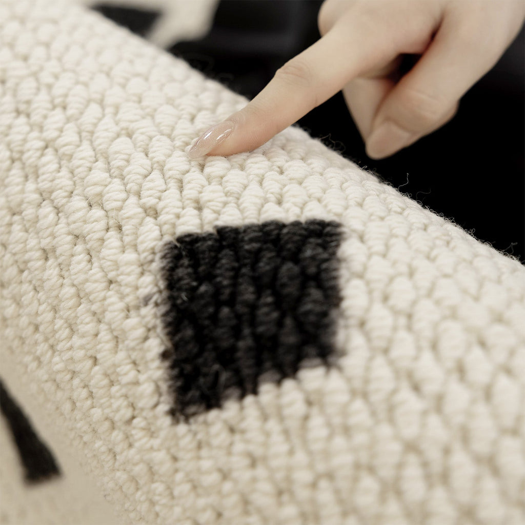 https://cdn.shopify.com/s/files/1/0056/1011/1064/files/Sonno-Maze_1.jpg?v=1768465261
