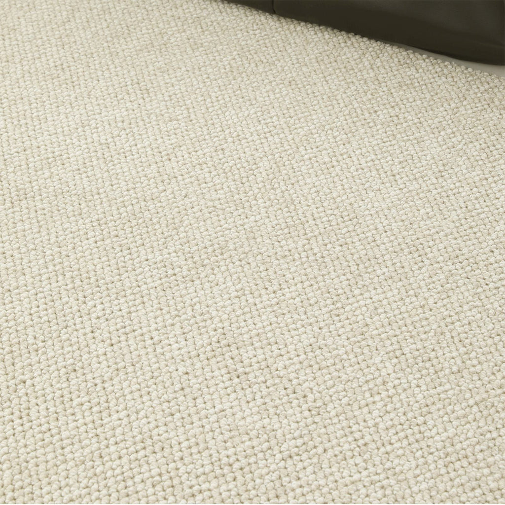 https://cdn.shopify.com/s/files/1/0056/1011/1064/files/Velina-Beige_White_2.jpg?v=1768465261